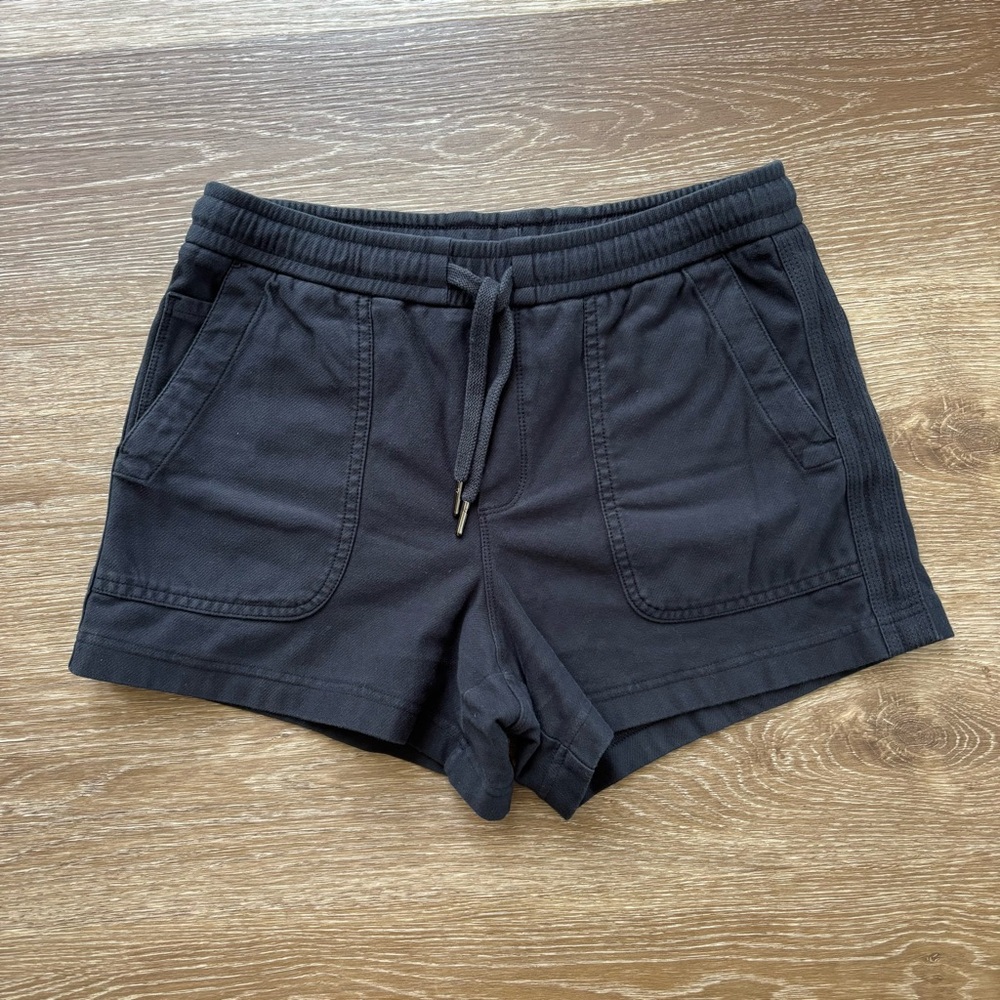 Athleta Black Women's Athletic Shorts